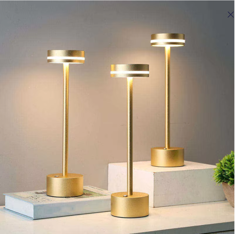 ZenGlow Touch Metal Lamp – Dimmable Modern Night Lamp