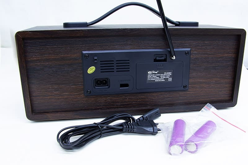 Retro Wooden Radio with Bluetooth